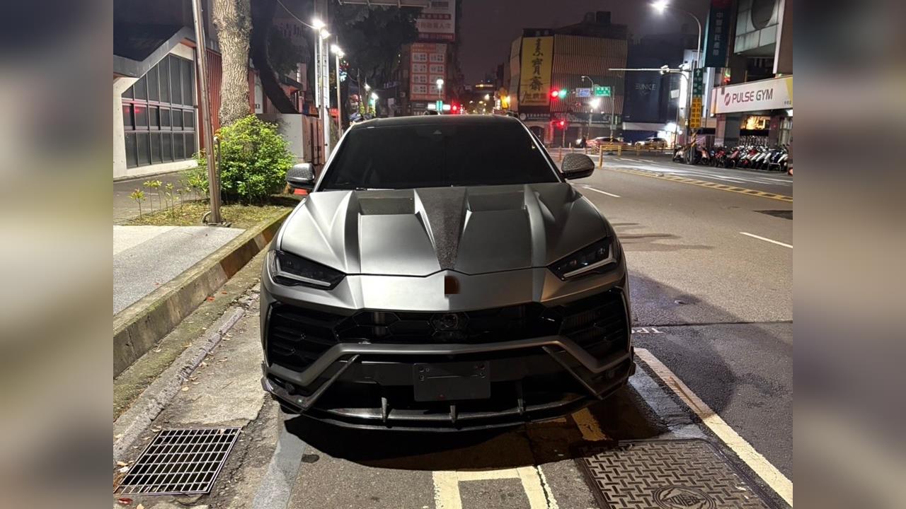 蹦闆酒後代駕上路也挨罰！　遇臨檢被查出「司機無照」