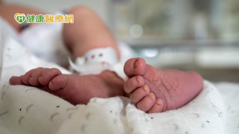 今年第2例腸病毒死亡又是「伊科病毒」！　未滿1個月大嬰發病近1週後逝