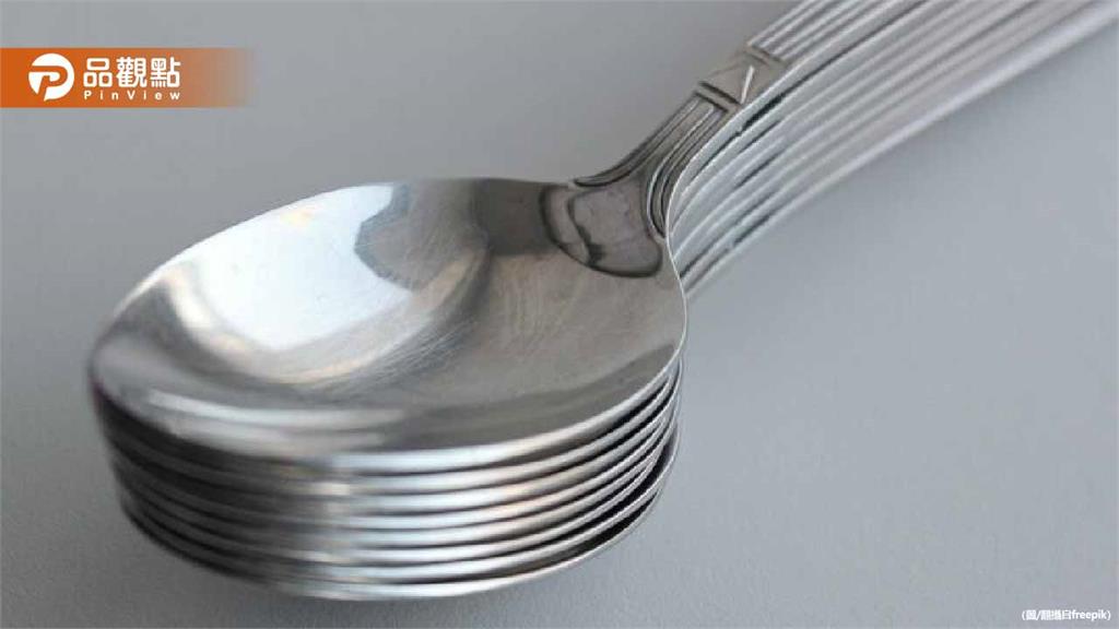 中國爆黑心不鏽鋼餐具！醫：常用恐大腦神經退化