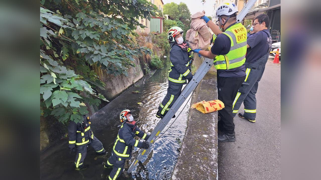 快新聞/棄嬰陳屍2米深排水溝 警找到生母「25歲外籍女移工涉案」