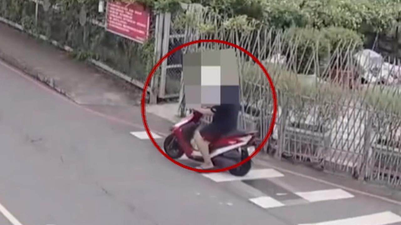 未打方向燈遭盤查不服取締　新北男躺地大鬧咆哮遭壓制