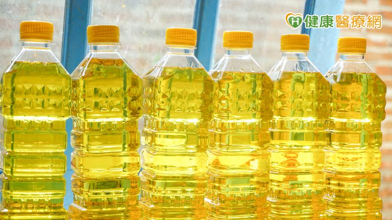 大豆沙拉油致癌物超標事件 食藥署:擴大預防性下架、強化原料與製程管理