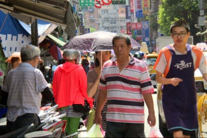 84歲老婦出門走到一半  昏倒送醫不治