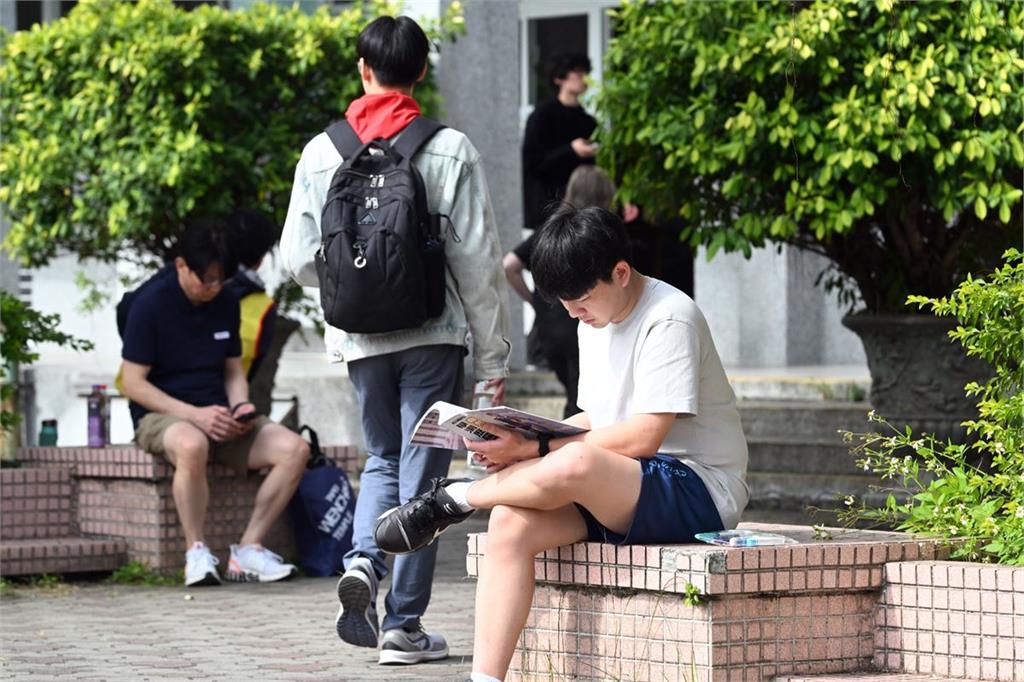 大學繁星推薦9:00準時放榜　考生準備「3項資料」一鍵查詢