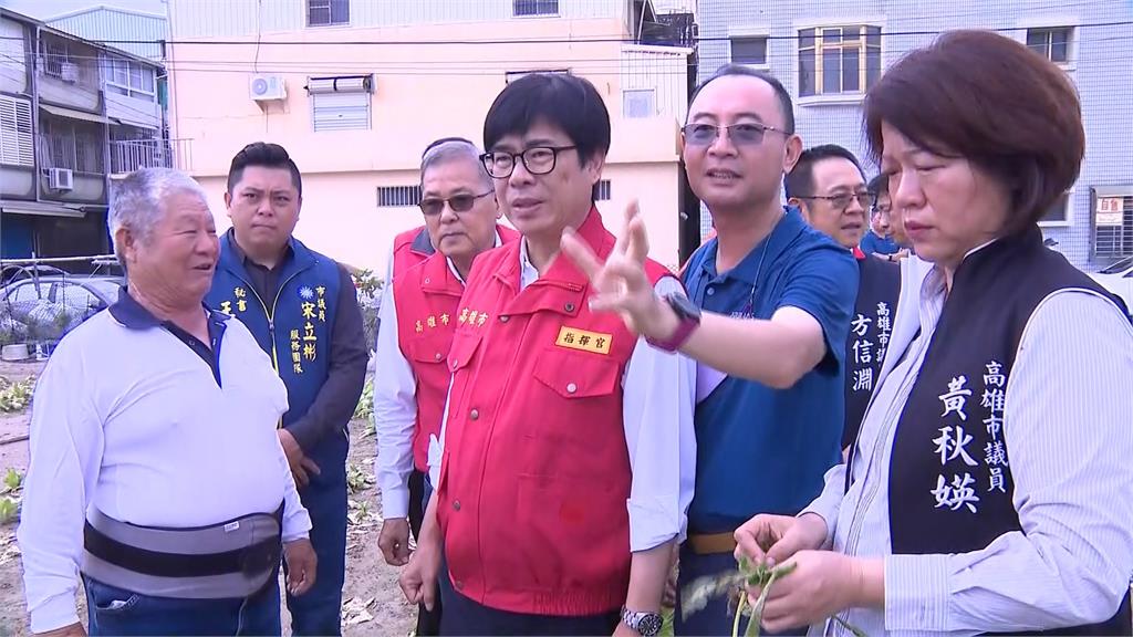 「我菜都泡爛！」農民當面哭訴　陳其邁速向總統提救助