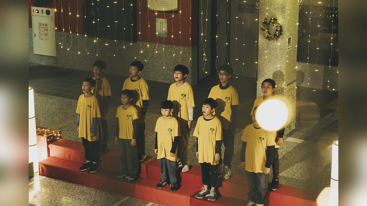 《失樂園》兒少演員花絮曝光  大量小孩群戲調度成劇組拍攝最大挑戰