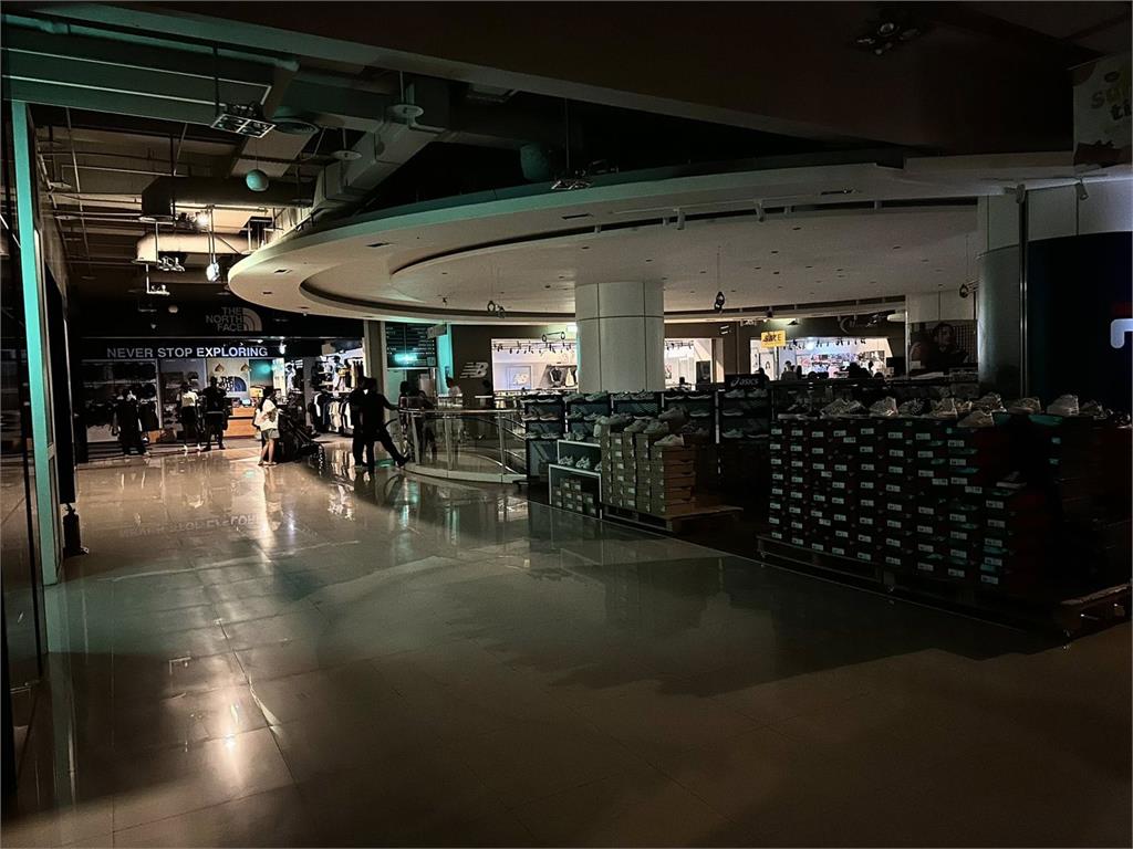 宜蘭新月廣場停電驚魂！台電曝「開關故障」釀禍　搶修進度曝光