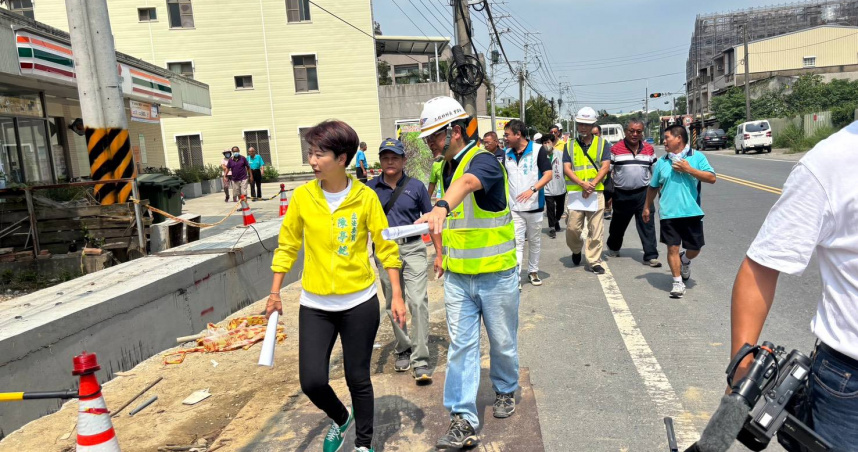 台南初選升溫！林俊憲推五大社福政策　陳亭妃跟進同喊「老人健保全免」