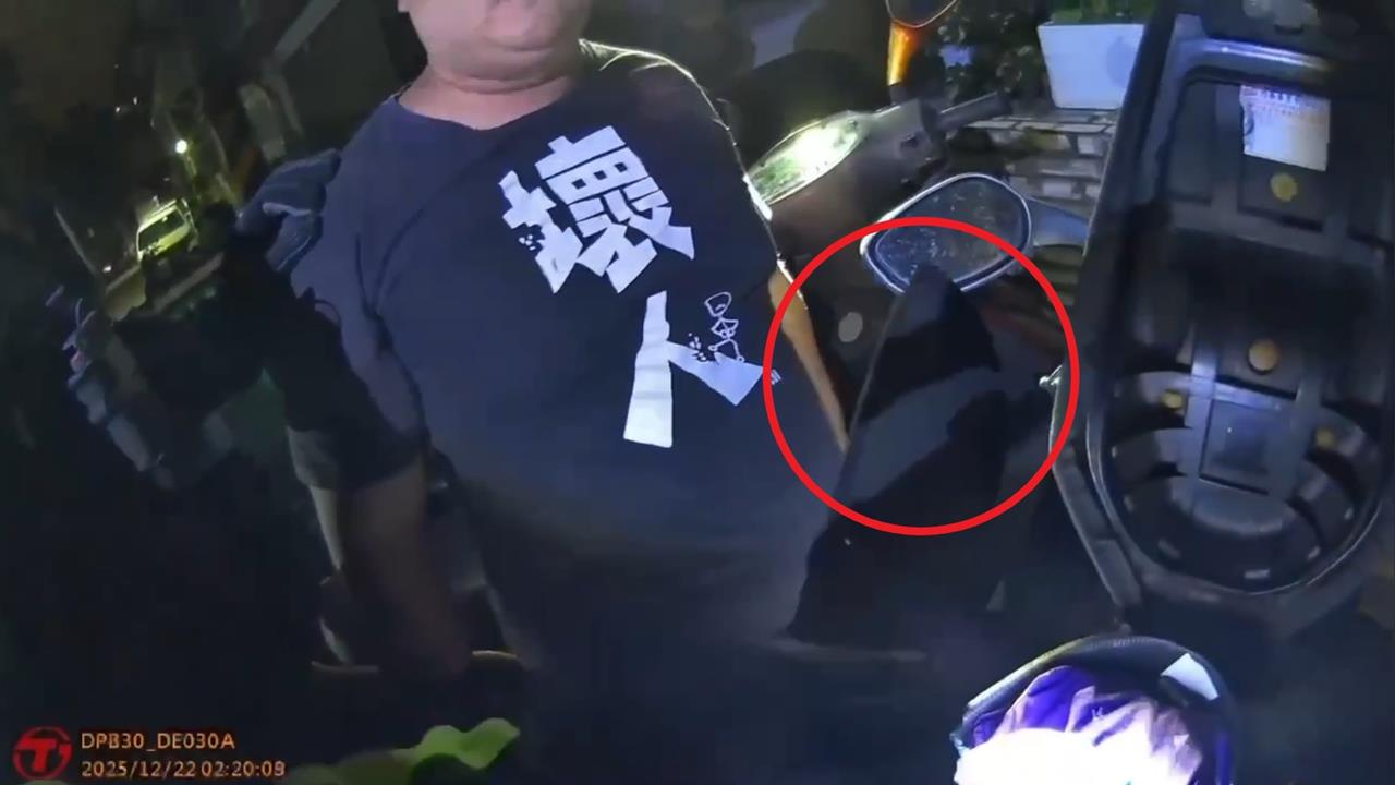 快新聞／果然壞人？張文案後「士林夜市男持刀亂逛」　警迅速逮人