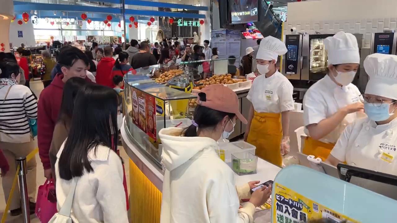 ＂最美休息站＂清水服務區春節人潮爆滿　廠商備貨增5倍、9天估湧40萬人