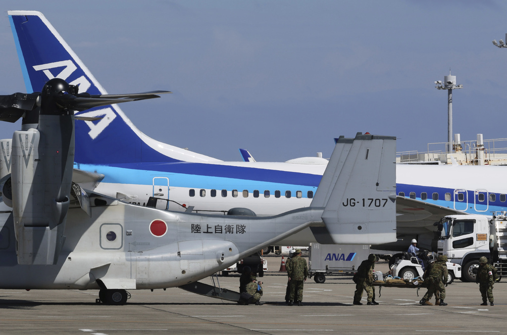 日本自衛隊訓練「戰力轉移」　戰機首度使用民間機場觸地重飛