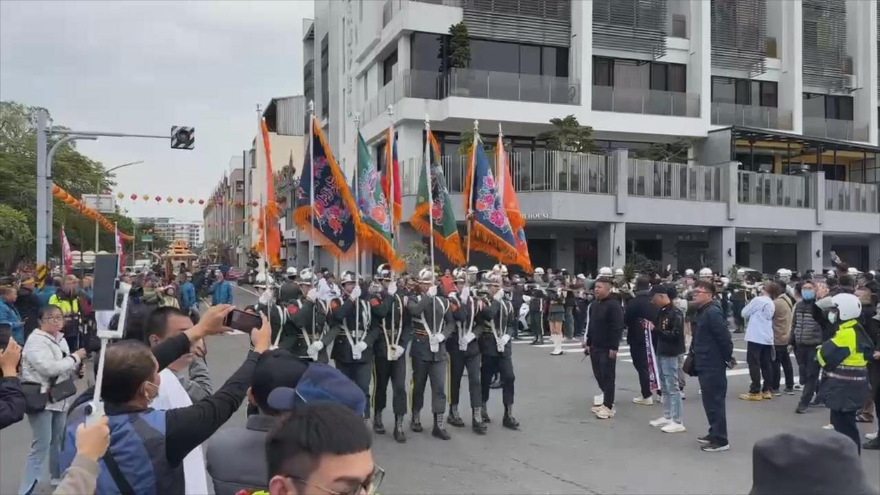 台南安平福城堂繞境　上百禮生齊聚.宋江陣熱鬧助陣