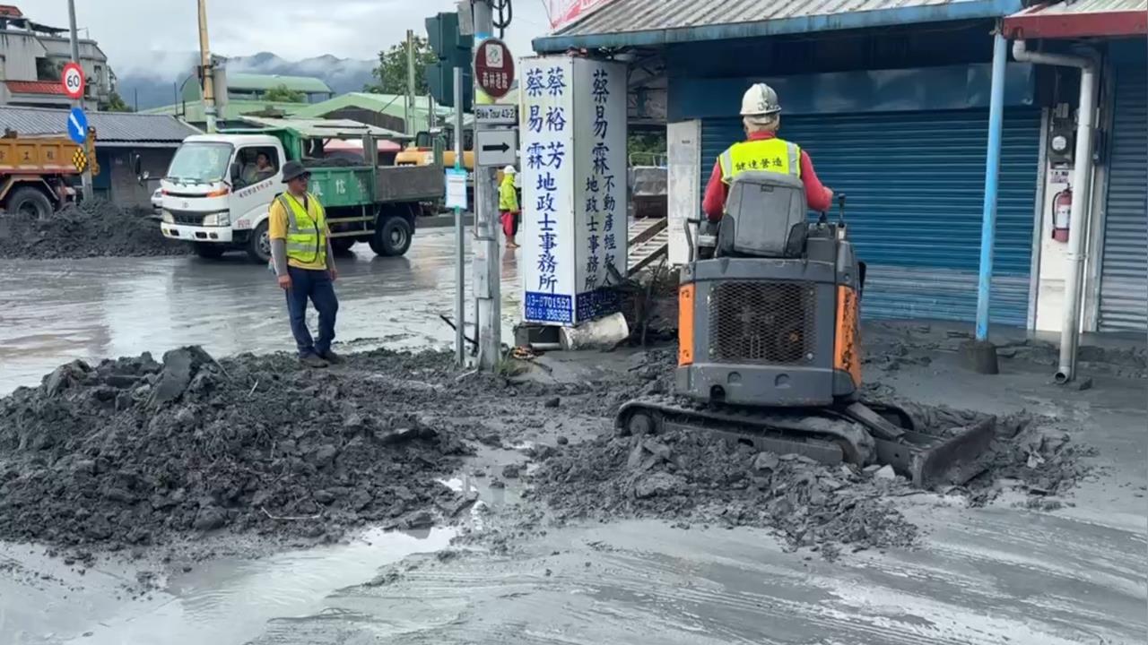 快新聞／光復鄉災情慘重「花縣府籲捐物資」！　盧秀燕捐1個月薪水相挺