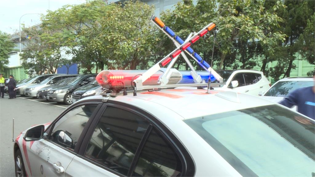 保障執勤員警安全!國道警車加裝LED警示燈