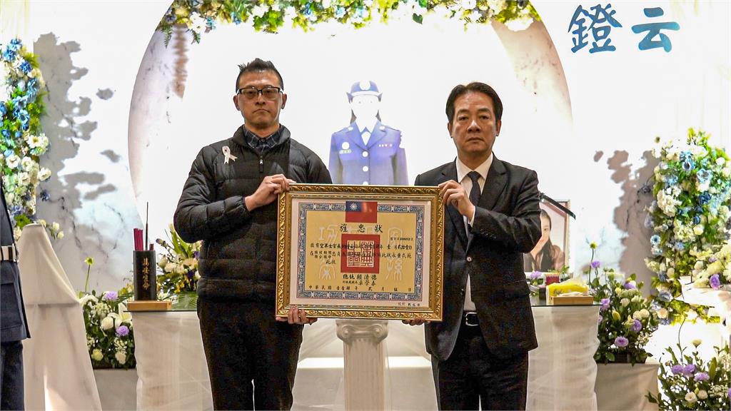 快新聞／清泉崗女士官長捲入戰機殉職　賴總統親頒旌忠狀：永遠以妳為榮