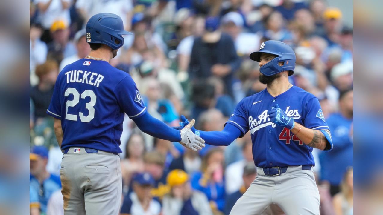 MLB(影)/破解對方投手投球小動作很厲害!道奇帕黑斯上二壘後打暗號助隊友開轟