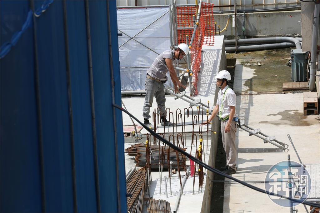 「高溫假」全體勞工適用？　洪申翰：坐辦公室職員一定要放有點奇怪