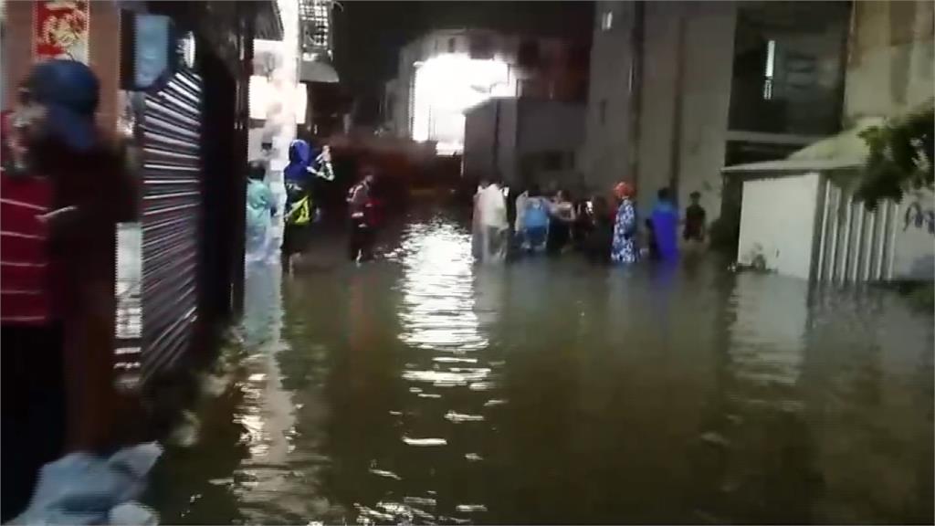 夜線／台南中華路154巷又淹水  居民氣炸了！