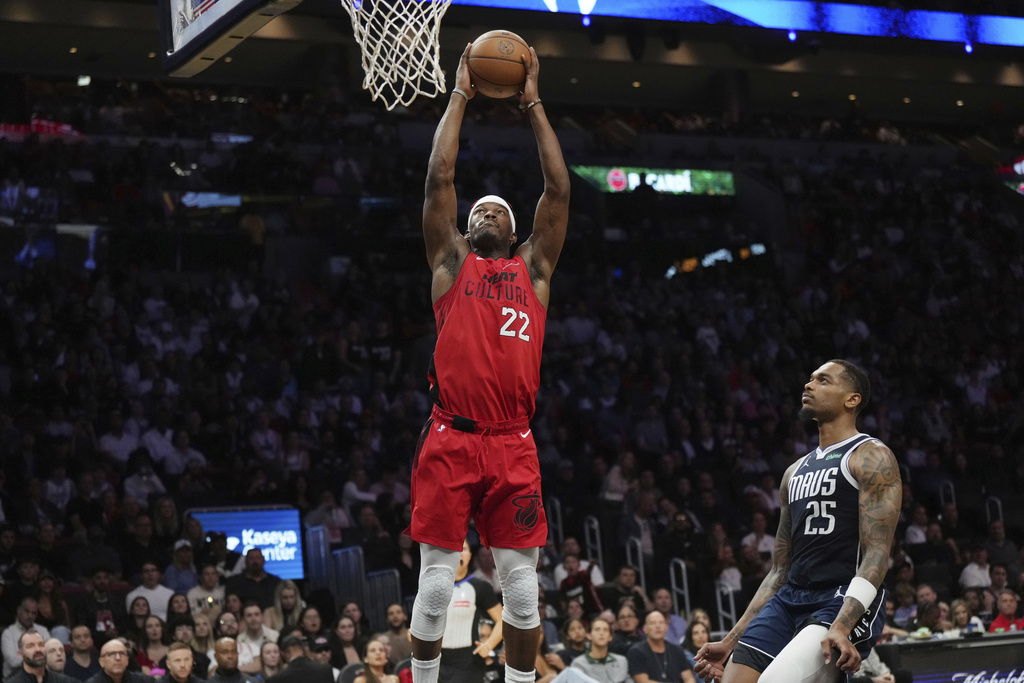 NBA(影）／熱火士官長關鍵灌籃逼進延長賽　得本季新高33分勝獨行俠