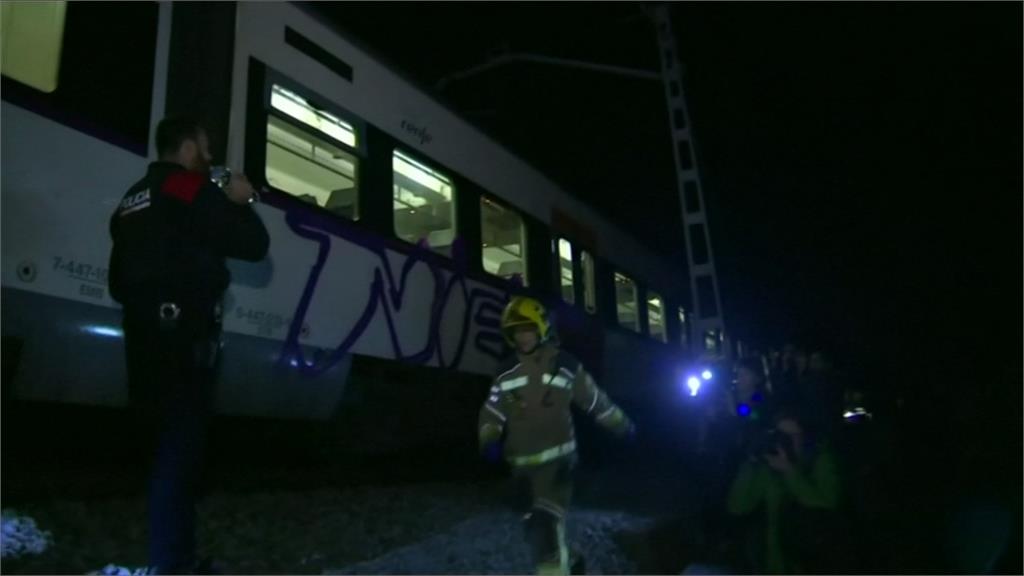 巴塞隆納火車對撞 1司機身亡95人傷