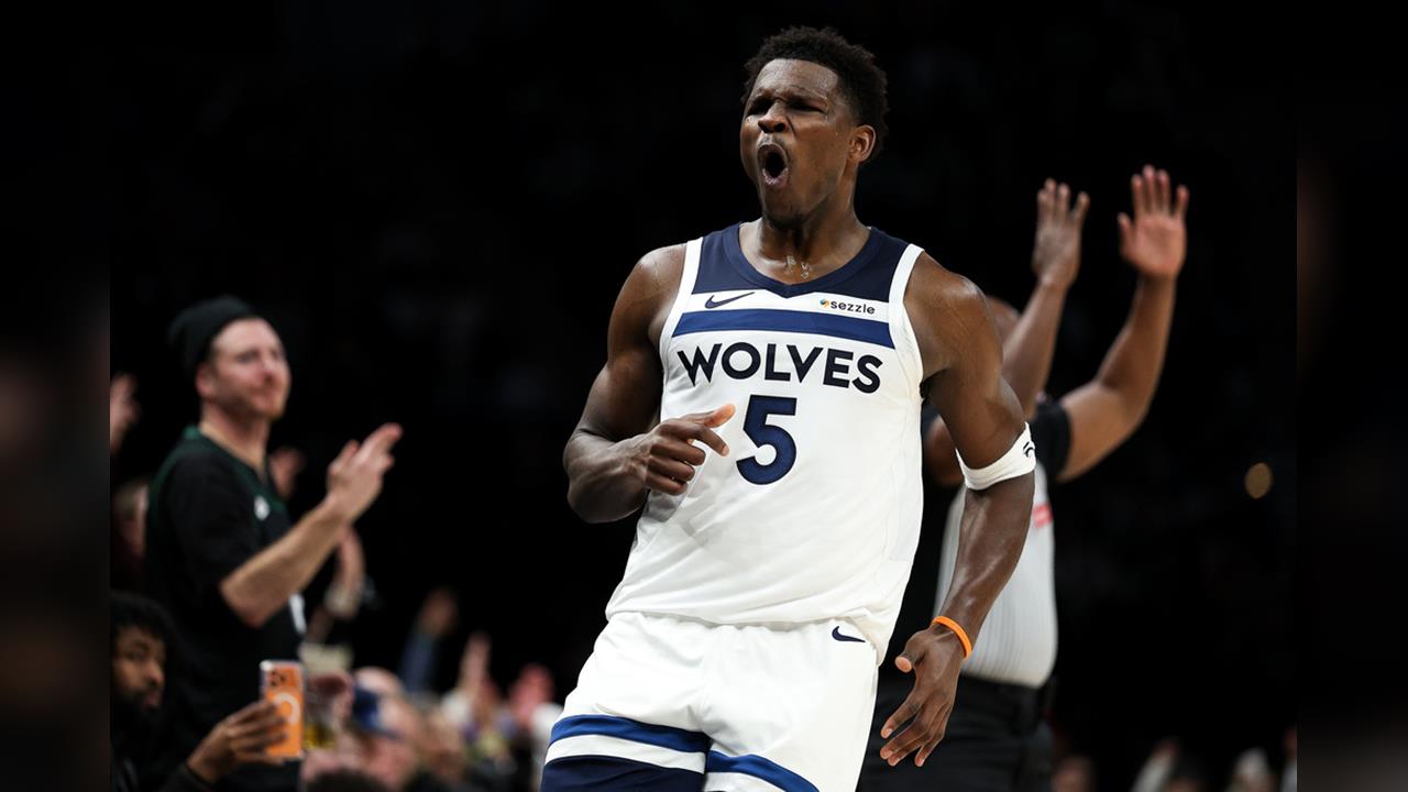 NBA(影)/「蟻人」成史上第3年輕得分破萬球員!超越「黑曼巴」成就竟感到懊惱