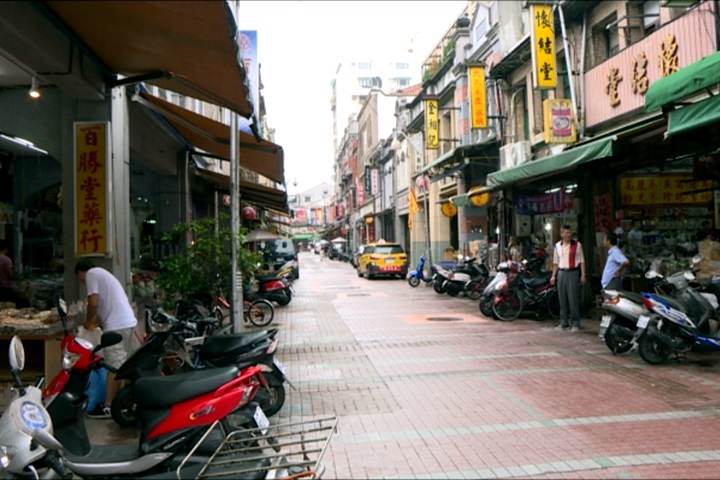 迪化街推動行人徒步區 店家憂心生意受影響