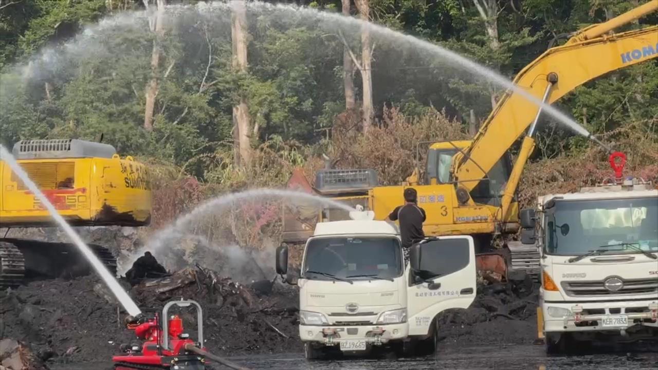 台南烏樹林暫置場燒5天 黃偉哲:增行動醫院場次供健檢