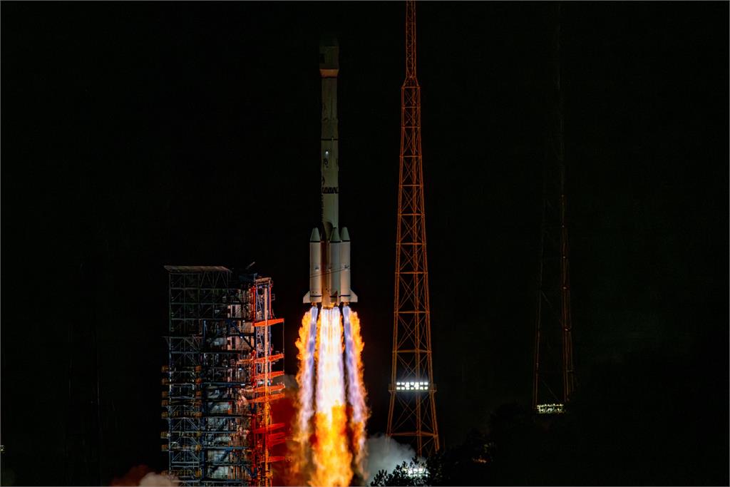 快新聞／中國凌晨執行衛星發射任務！高度位於大氣層外　對台無影響