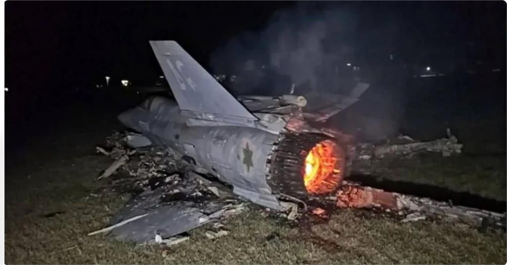 王毅與以、伊外長通話表示反對「武裝襲擊伊朗」　中國官媒為F-35遭擊落AI照狂歡整晚