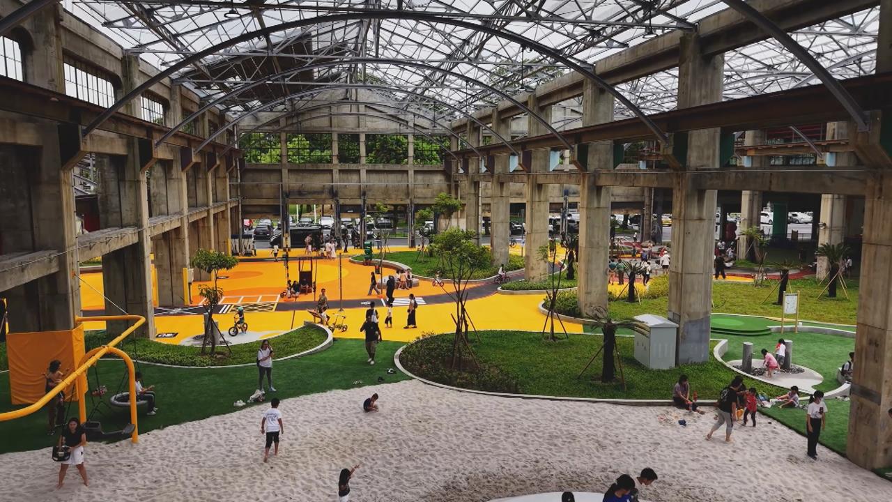 台鐵高雄機廠華麗變身親子遊樂園　父親節開園了