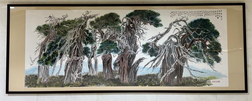 陳威明院長圓夢　北榮藝廊開幕 韓錦田鉅作《古柏園》鎮館
