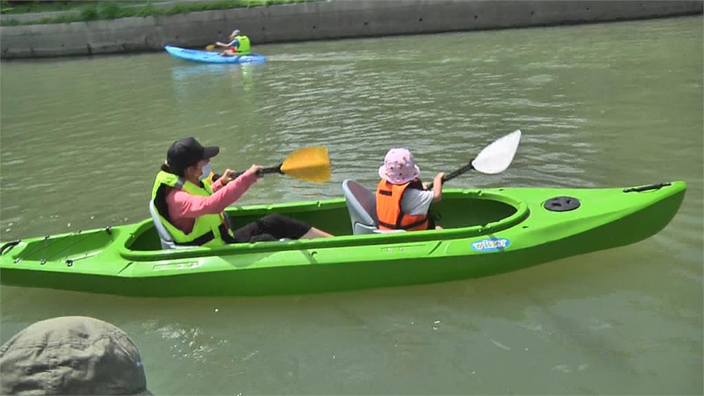 葫蘆墩圳翻轉「鼠岸」形象　推出限定獨木舟體驗