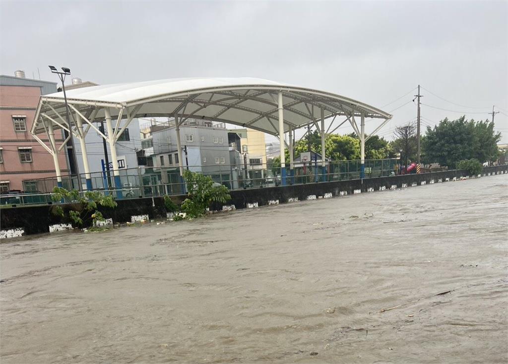風神颱風共伴效應桃園豪雨狂炸 水務局曝淹水情況
