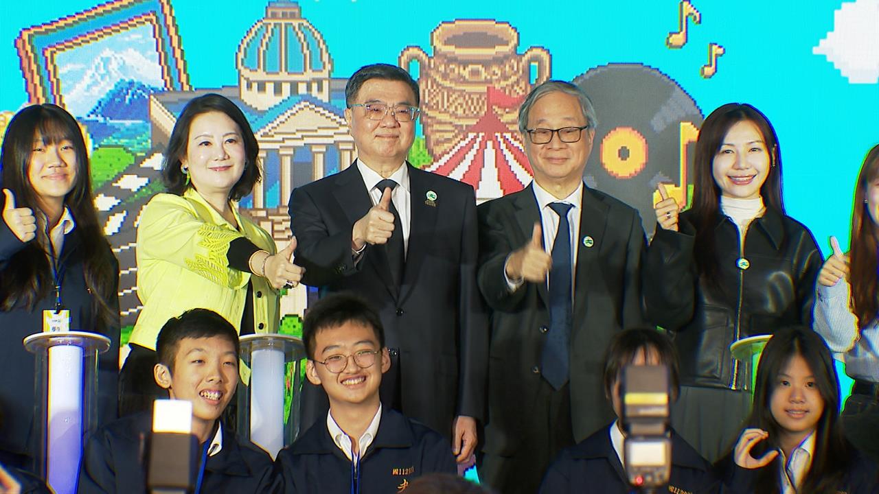 文化幣世代!明年擴大發放 13至22歲每人1200點