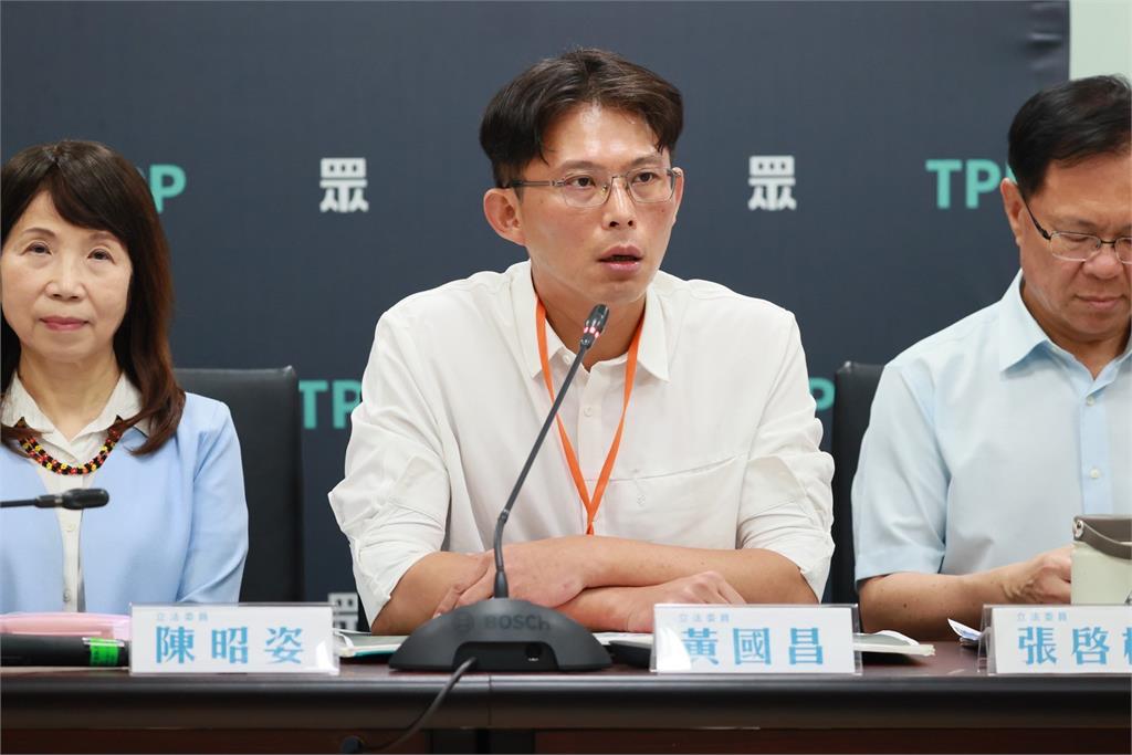 快新聞/「劍青檢改」憂法庭直播淪秀場 黃國昌:民眾黨民調7成5支持