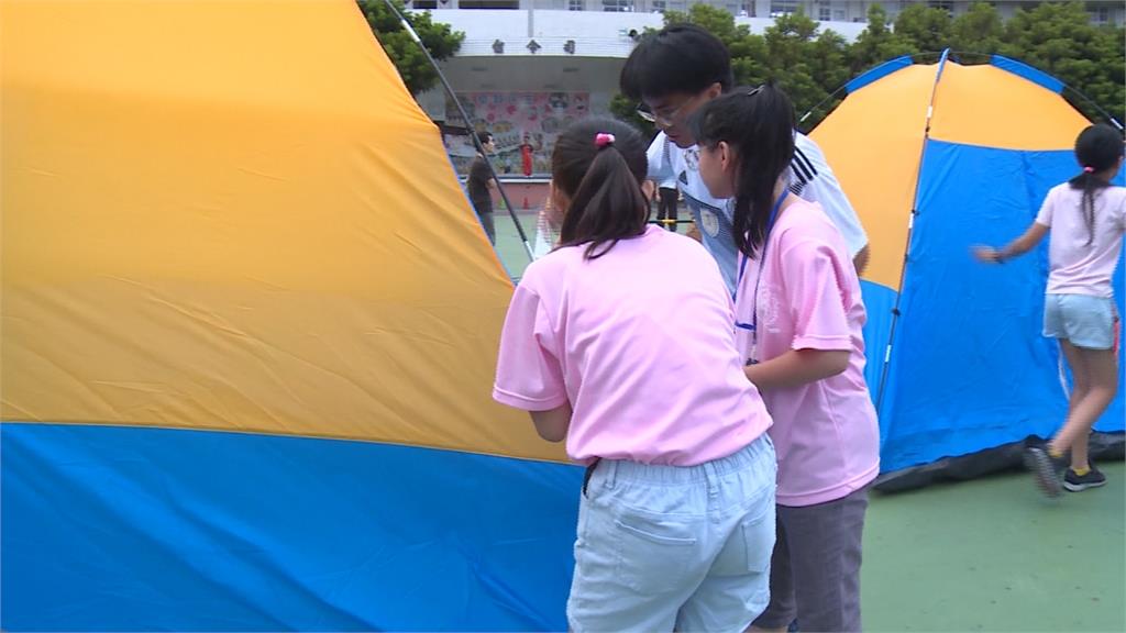 來去學校住一晚！畢業生校園露營留回憶