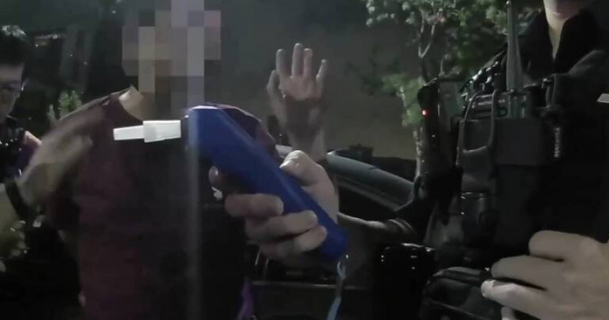 高雄男酒駕拒檢還嗆警「把你調六龜」 警當場扣車逮人送辦