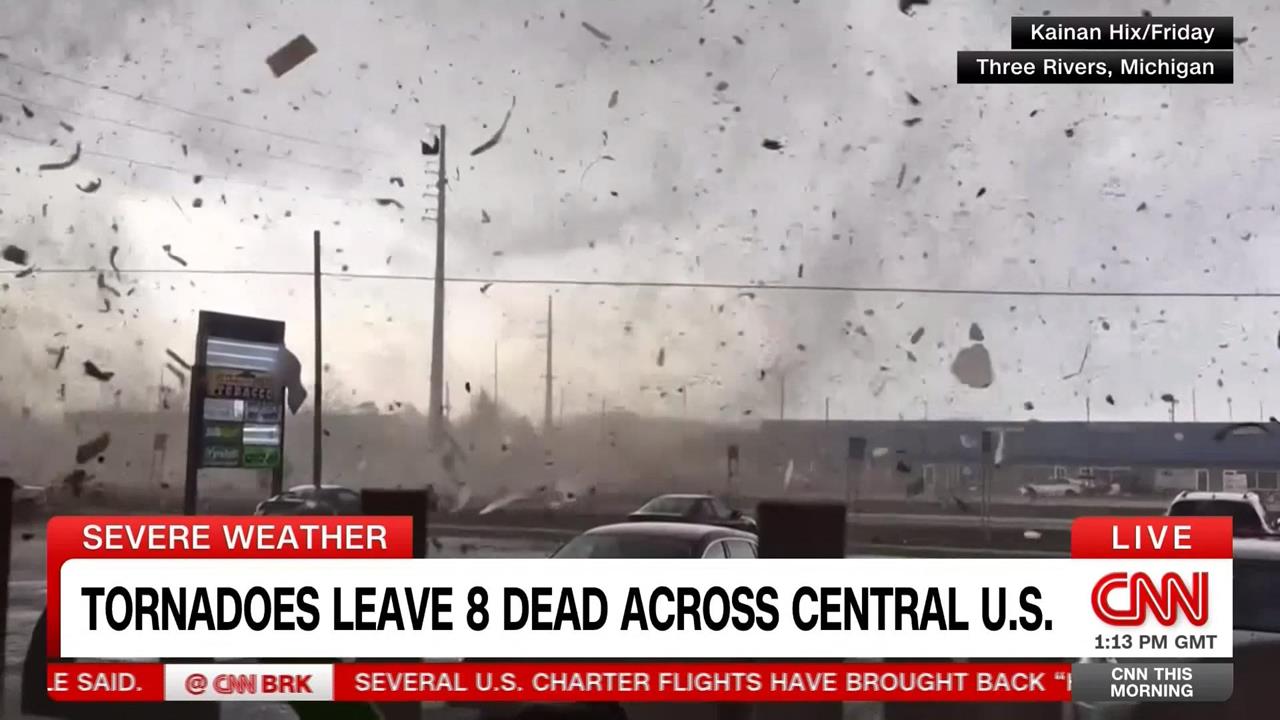 民宅夷為平地、樹木被連根拔起　龍捲風強襲美國兩州釀至少６死