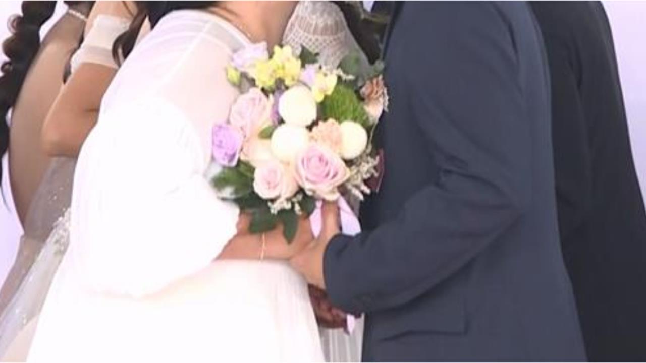 赴泰參加婚禮竟成「大型社死現場」他「異類穿著」網戰翻：台灣綠葉哲學！