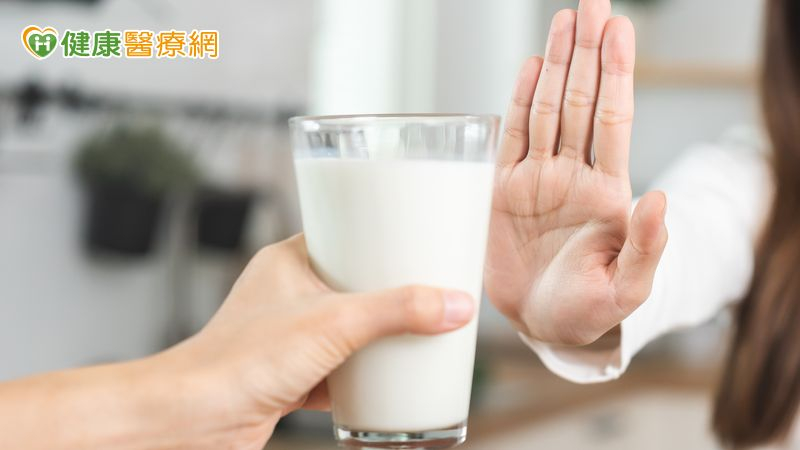 牛奶營養豐富 但不是人人都適合多喝!有「3成分」腎友飲用要謹慎