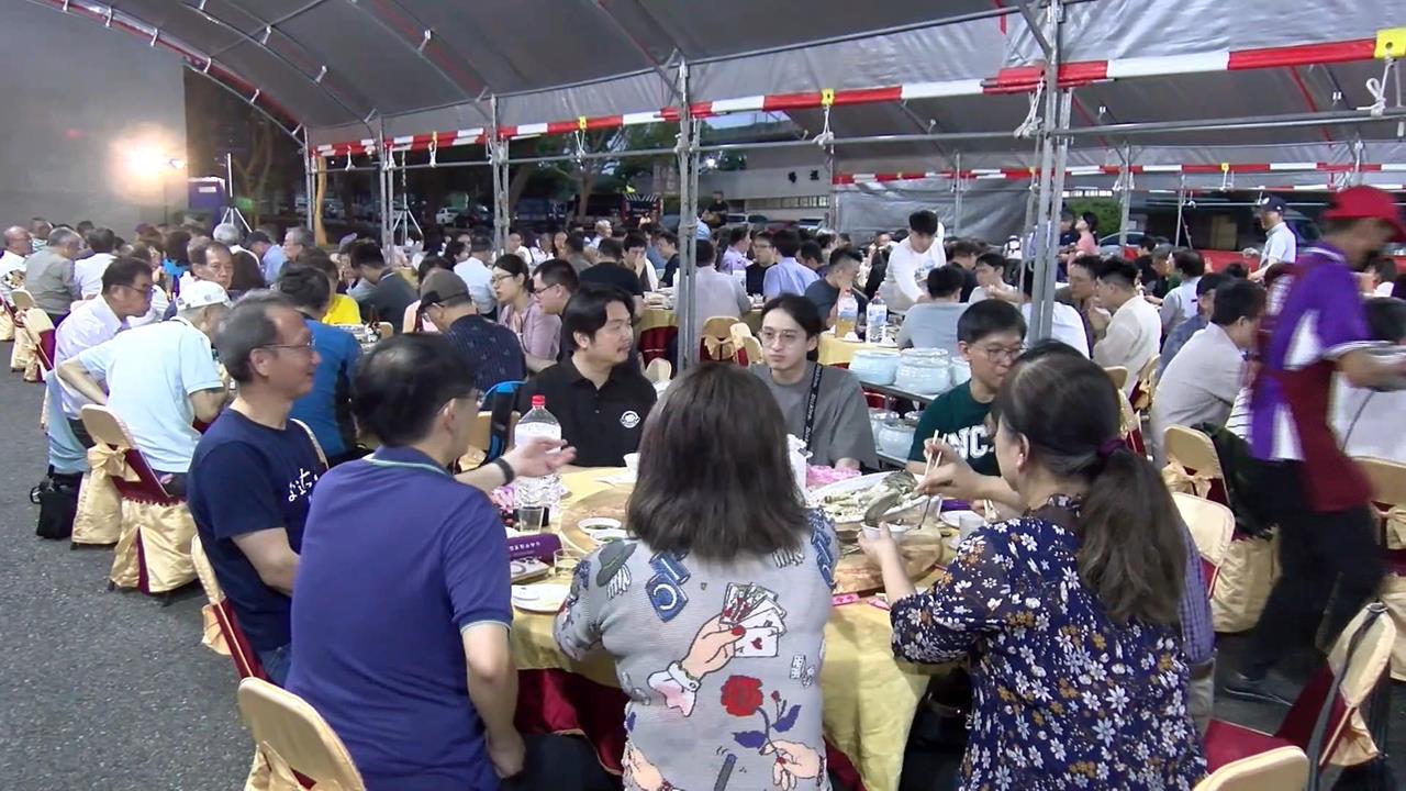 陽明交大併校五週年　「席開150桌」邀校友、退休老師團圓