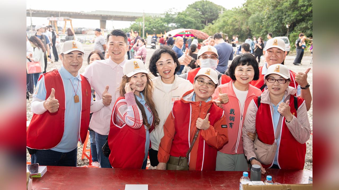 快新聞/蘇巧慧母親節行程滿檔「談媽媽心聲」!民眾高喊:一定會贏