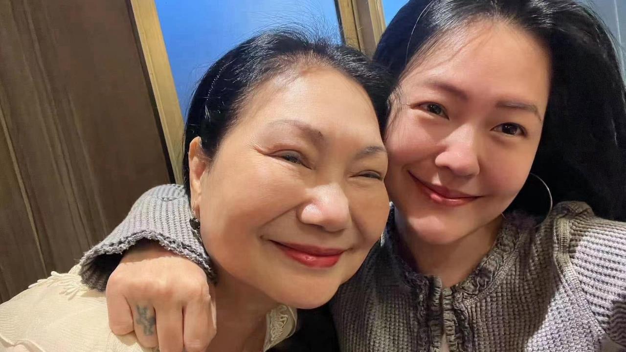 S媽才憂被趕出家門！突與小S「現蹤中國」真實近況全曝光