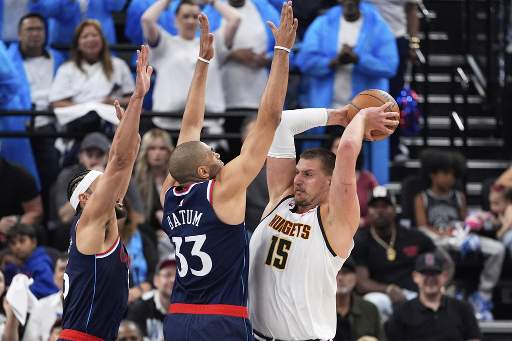 NBA(影)／「小丑」大三元成白工　金塊34分差遭快艇痛宰