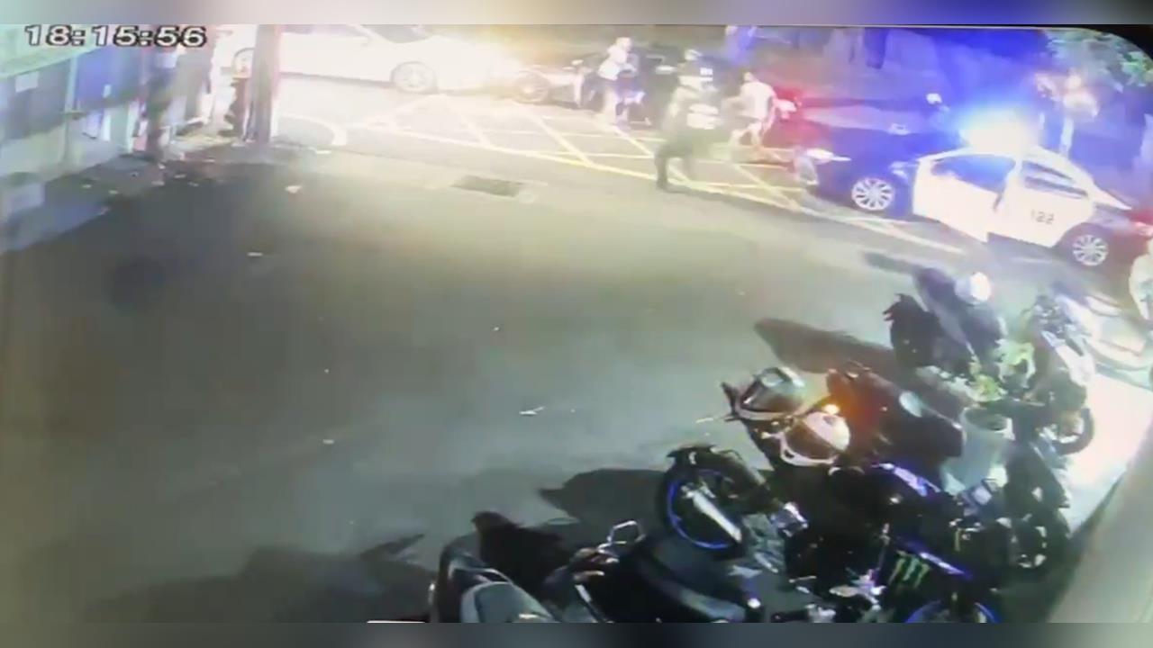 離譜!囂張竊賊開贓車撞騎士逃逸 警圍捕逮人車內搜出毒品