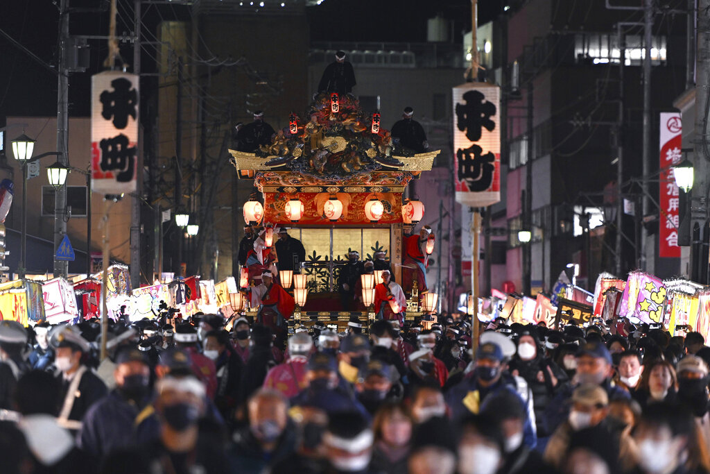 日本知名「秩父夜祭」盛大登場　破十噸巨型花車遊行超吸睛