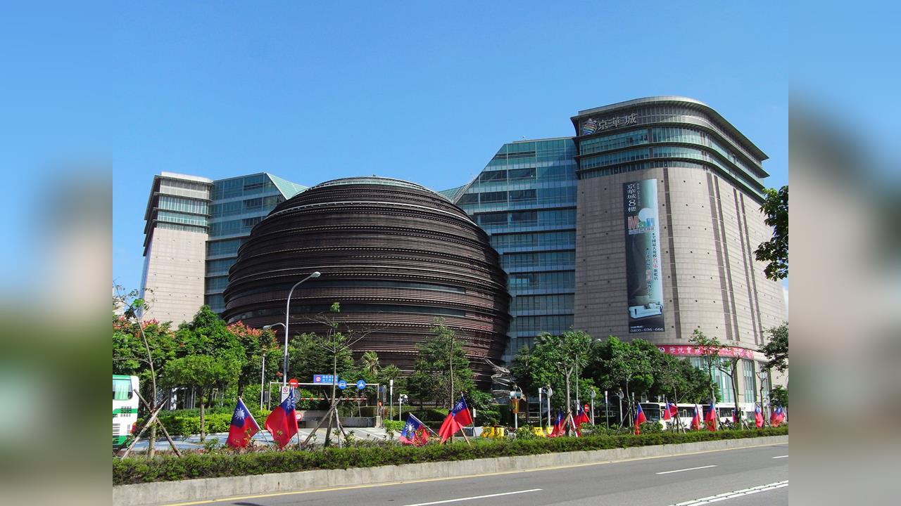 快新聞/北市府給樓地板面積保障是「一次性保障」? 京華城深夜發8點說明