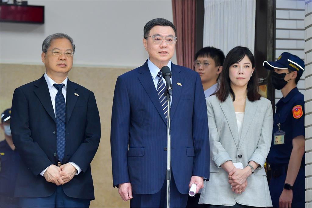 快新聞／在野頻喊普發現金1萬元　卓榮泰態度曝光