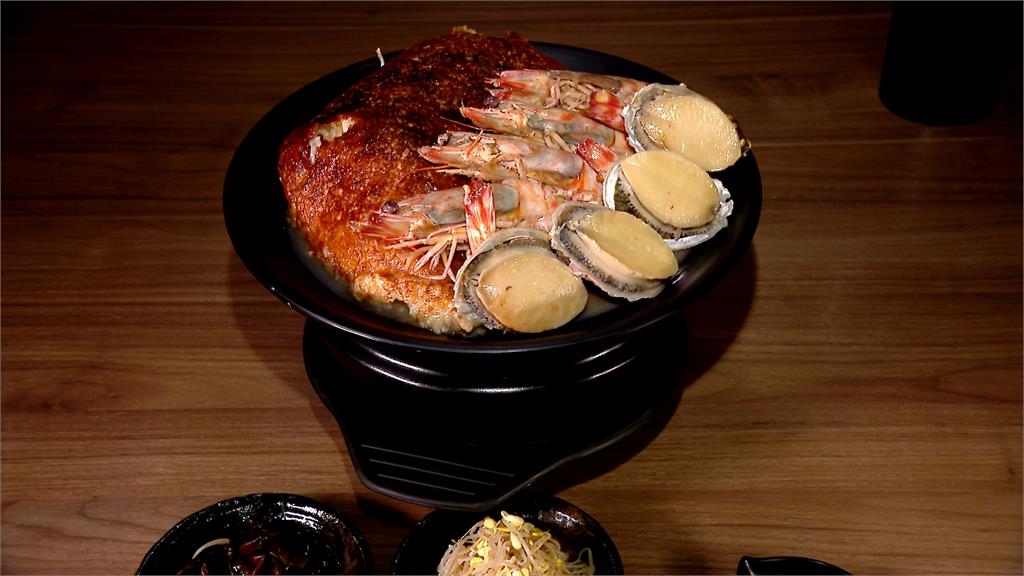 天氣轉冷喝粥暖胃　韓國人參雞粥加入明蝦、鮑魚增添海味