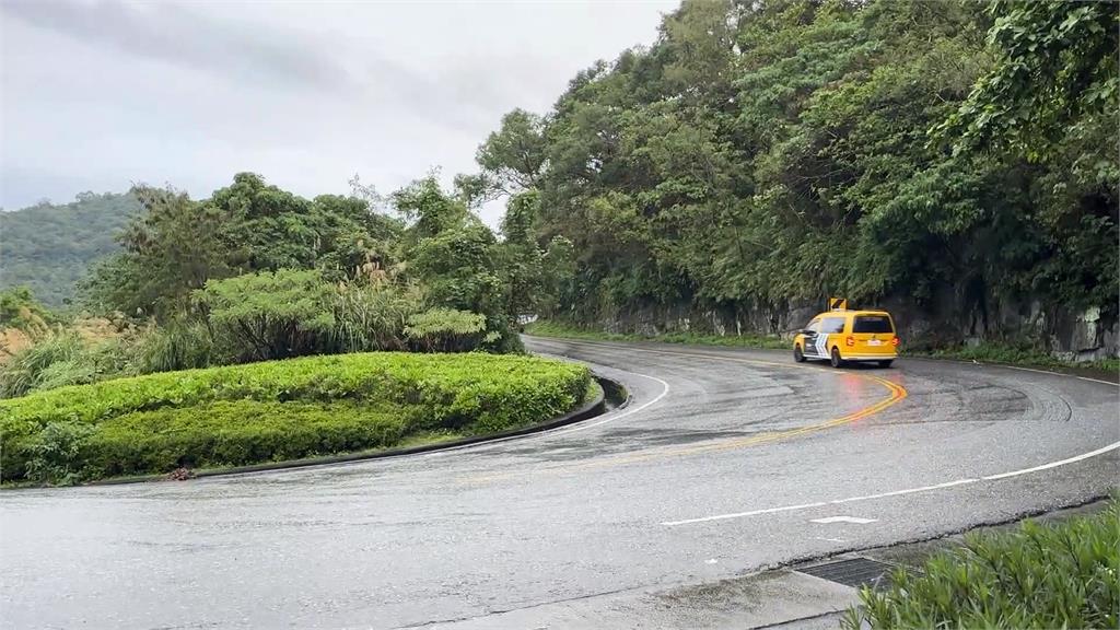 北上轎車失控撞南下休旅車　撞車駕駛重傷不治　對方三人含一嬰兒輕傷